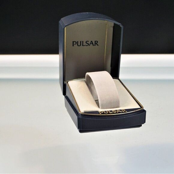 Vintage Pulsar Empty Watch Box Presentation Wrist Watch Case - Picture 1 of 8